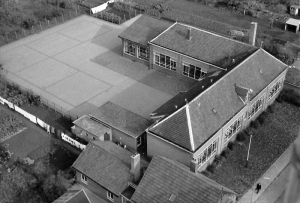 F173 Dorpsschool jaren 60